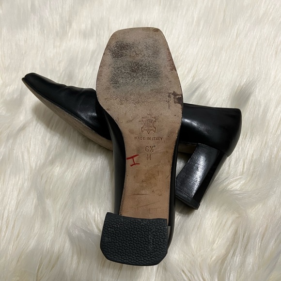 Kenneth Cole Italian Leather sleek shoes, square toe, 6 1/2 - Picture 4 of 5